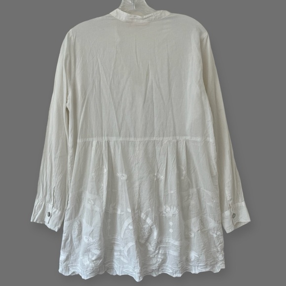 Soft Surroundings Flowy Floral Embroidered Tunic Blouse Mixed Buttons - Picture 2 of 16